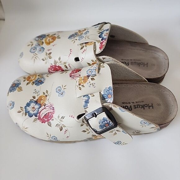 Floral Women's Clogs - Picture 3 of 6